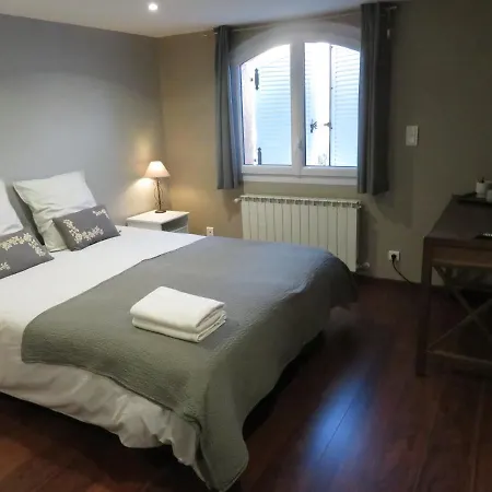 Couette-café Prive Entre Lyon Et St Etienne 3*