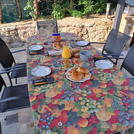 Bed & Breakfast Prive Entre Lyon Et St Etienne
